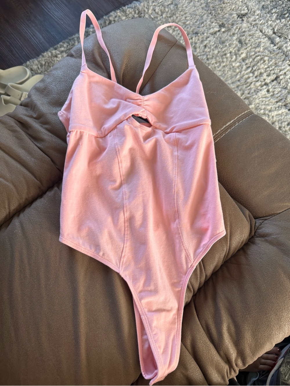 Colsie Pink Ruched Keyhole Bodysuit - Picture 3 of 7